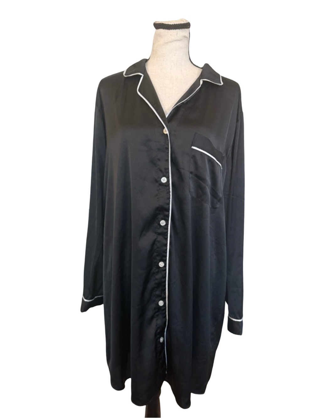 Stars Above Nightgown Women’s XL Black Button Front Sleep Shirt Long Sleeve PJ’s